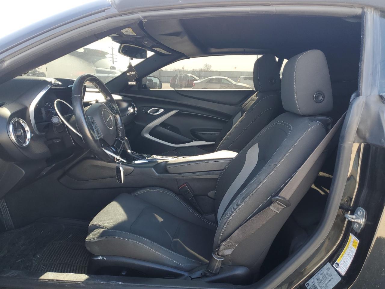 2019 CHEVROLET CAMARO LS - Image 7