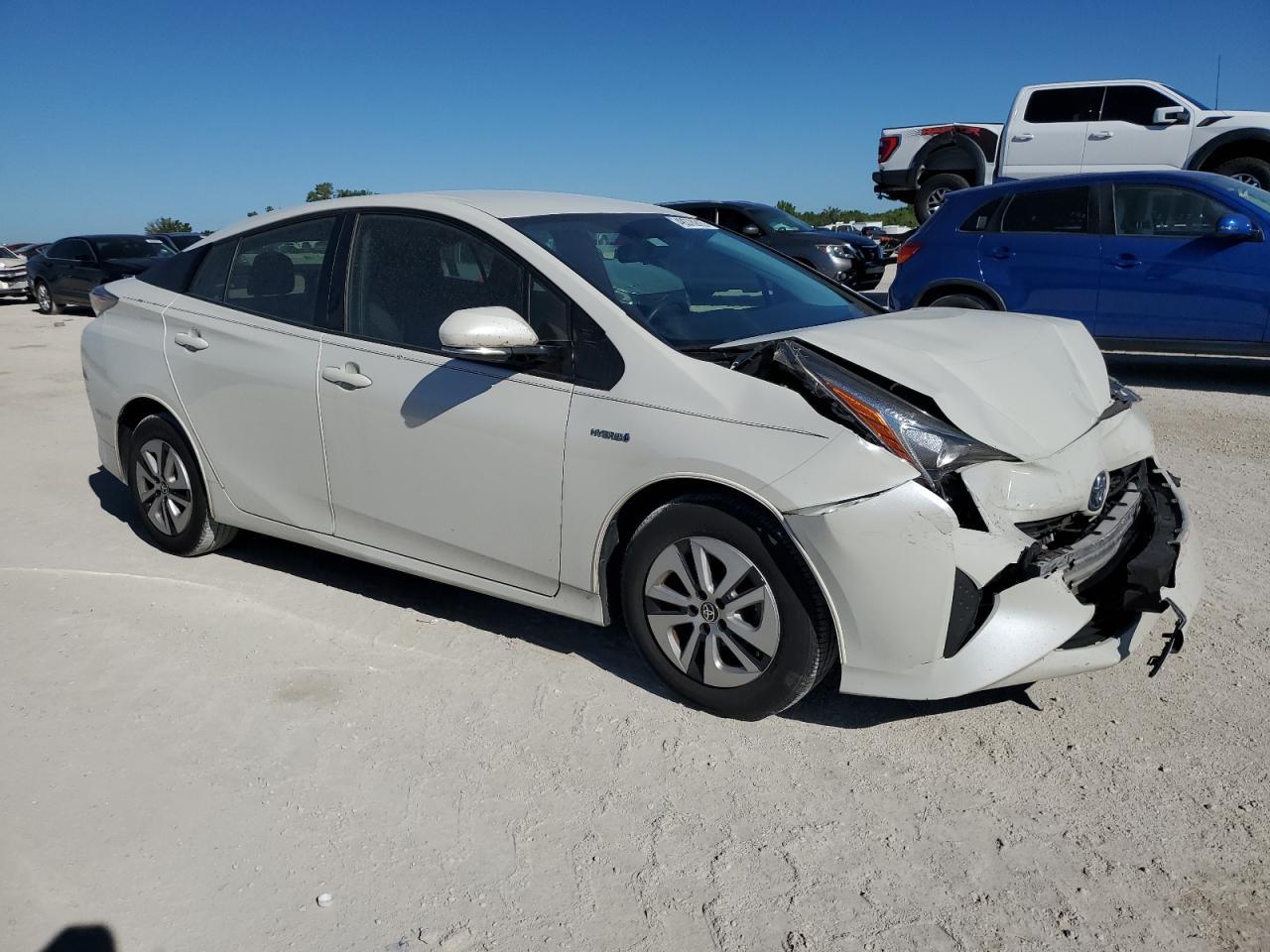 2016 TOYOTA PRIUS - Фото 4