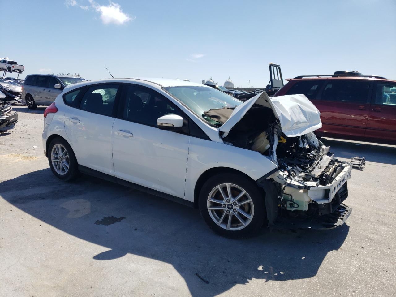 2016 FORD FOCUS SE - Фото 4