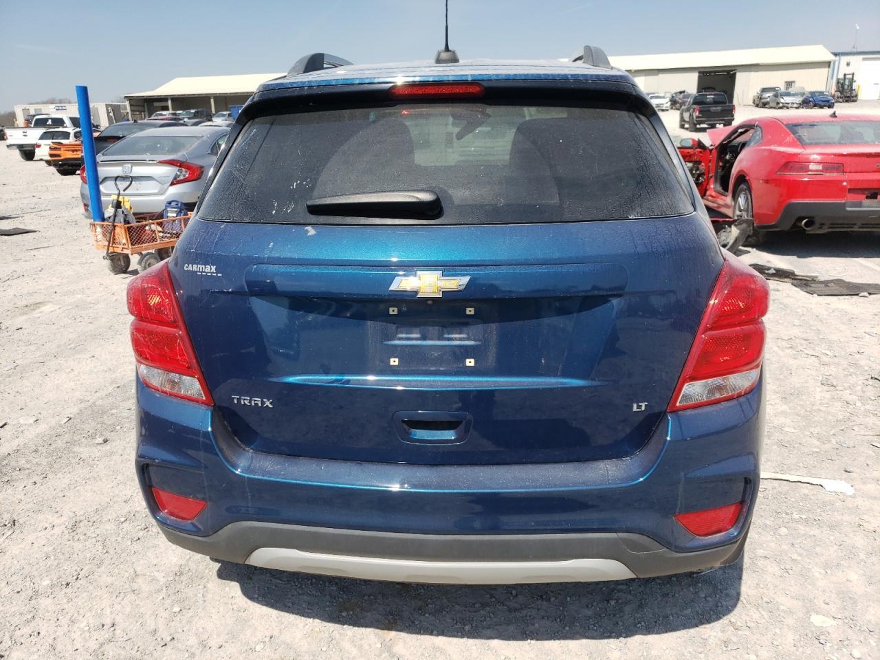 2019 CHEVROLET TRAX 1LT - Фото 6