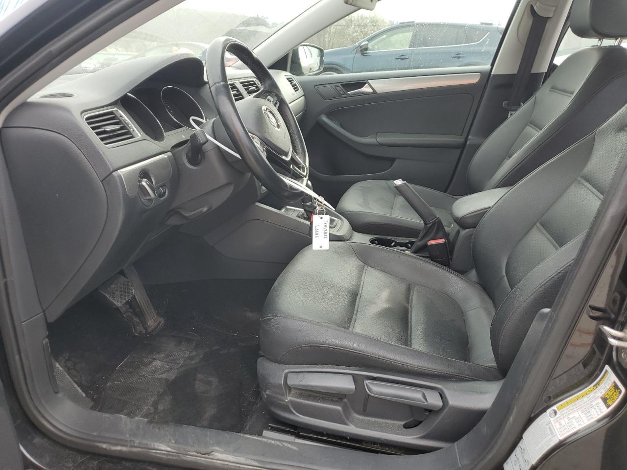 2017 VOLKSWAGEN JETTA SE - Image 7