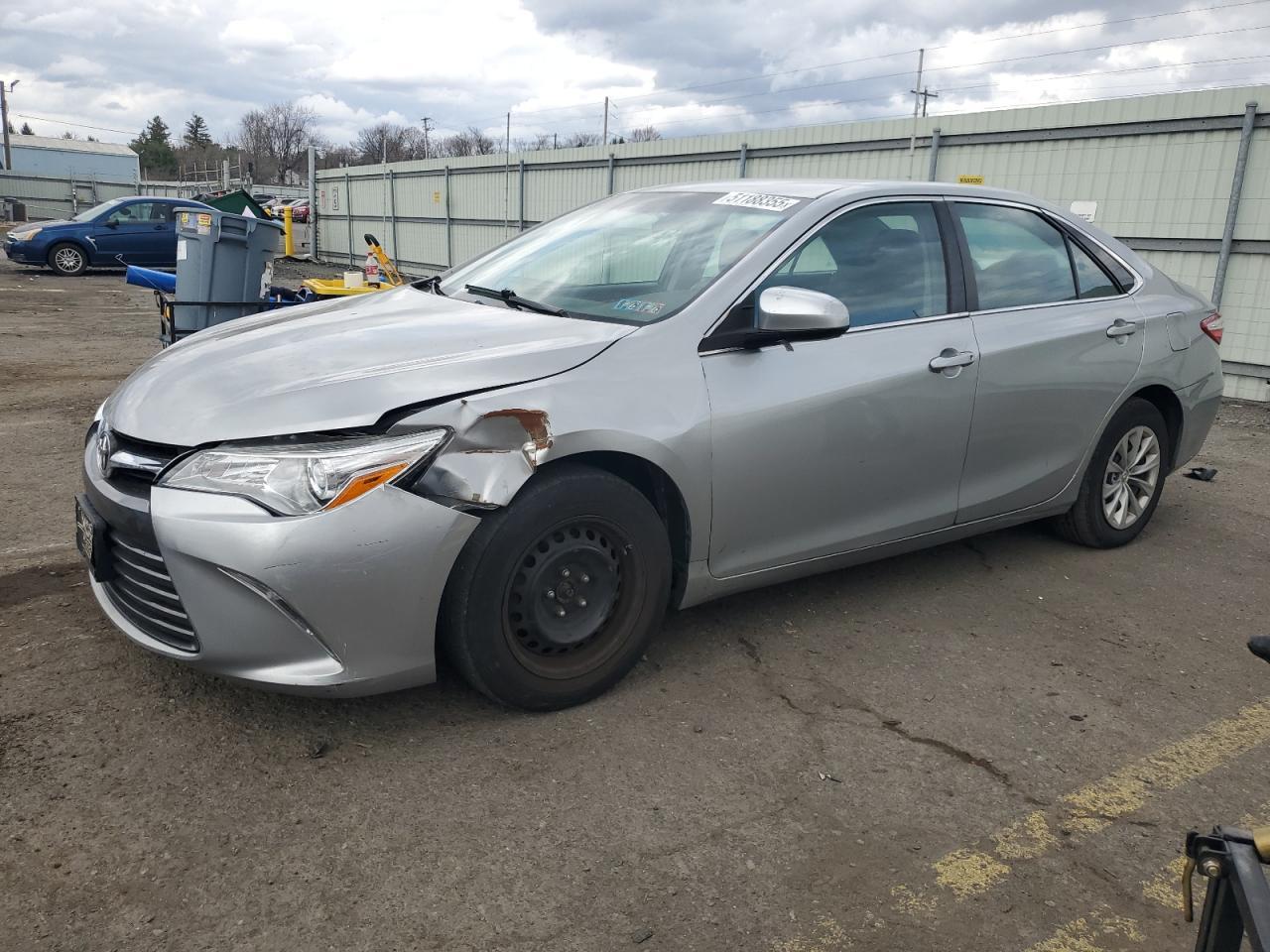 2017 TOYOTA CAMRY LE
