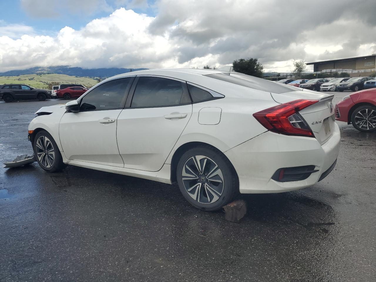 2016 HONDA CIVIC EX - Image 2