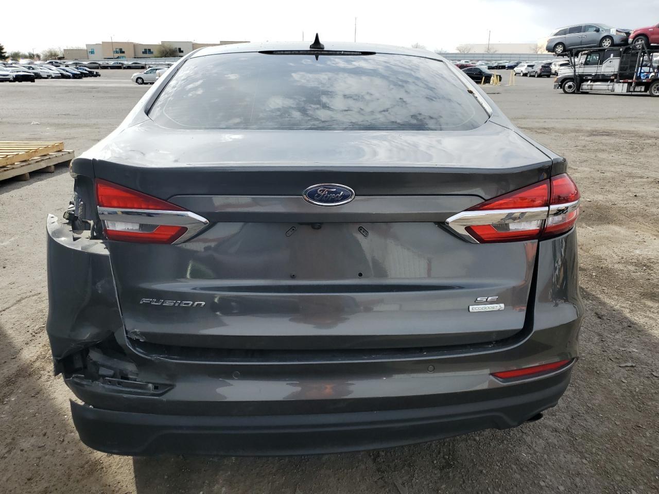 2020 FORD FUSION SE - Image 6