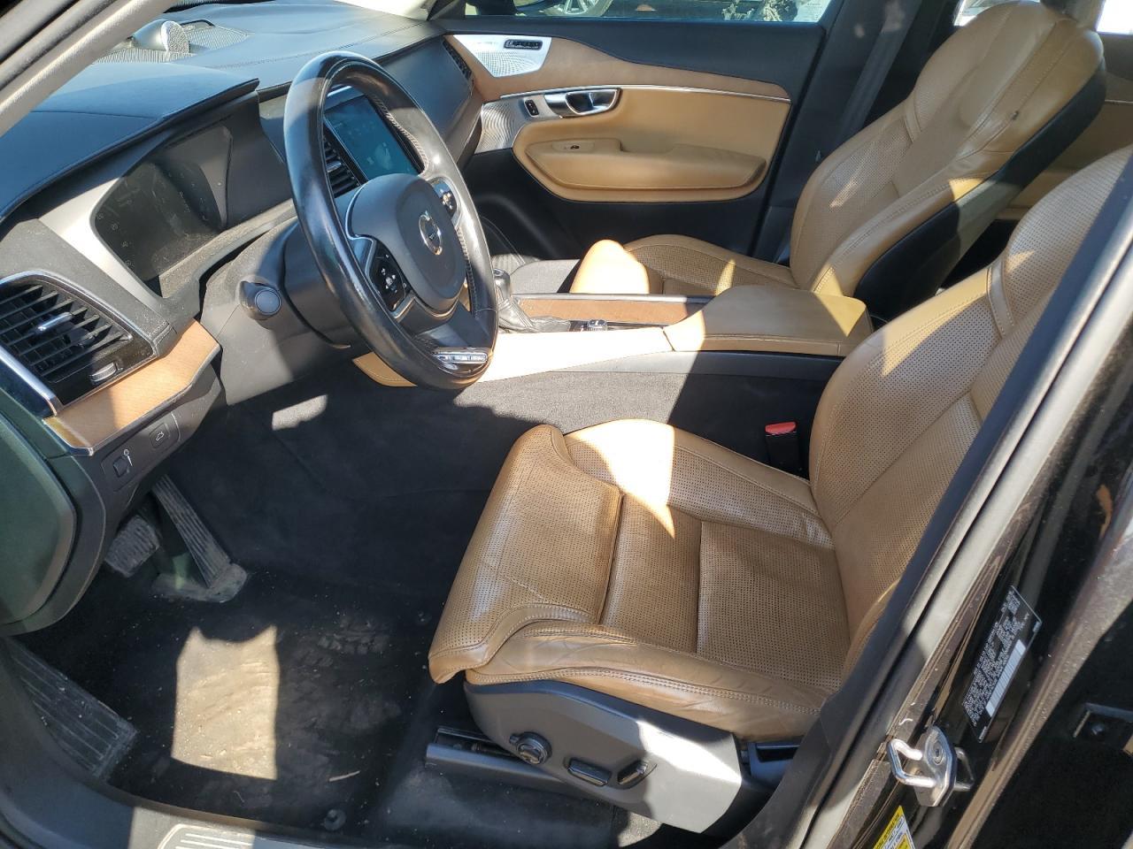 2016 VOLVO XC90 T6 - Фото 7