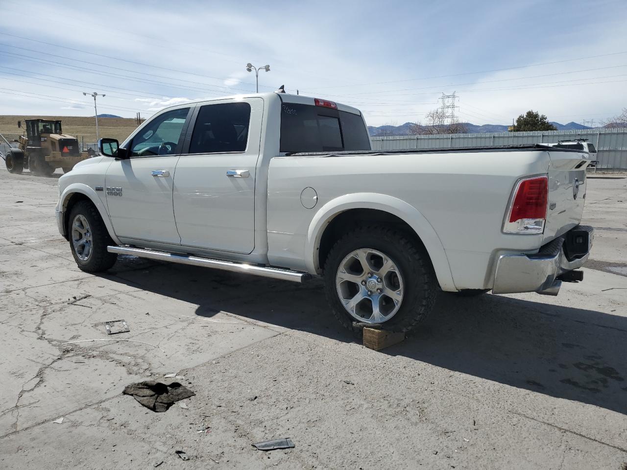 2017 RAM 1500 LARAM - Фото 2