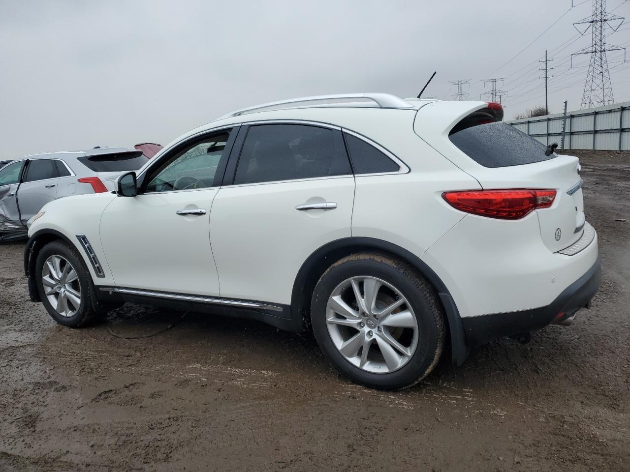 2013 INFINITI FX37 - Image 2