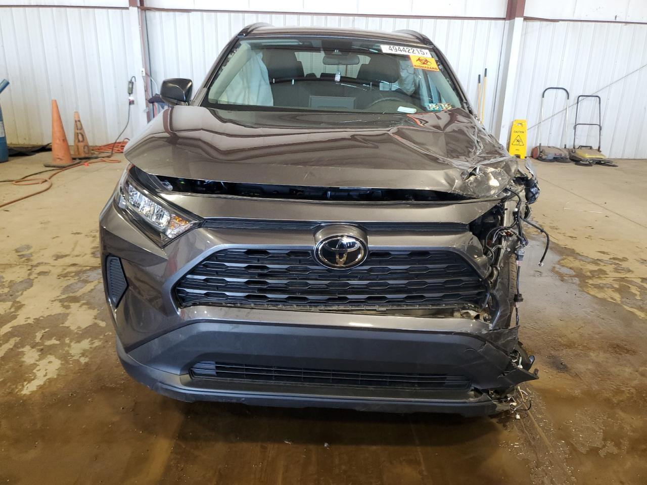 2021 TOYOTA RAV4 LE - Фото 5