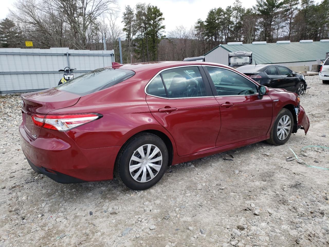 2020 TOYOTA CAMRY LE - Image 3