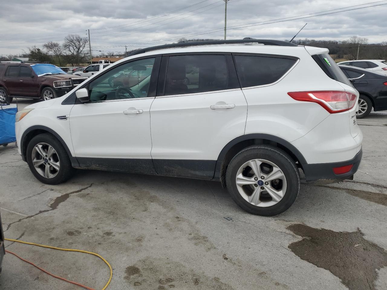 2013 FORD ESCAPE SE - Фото 2
