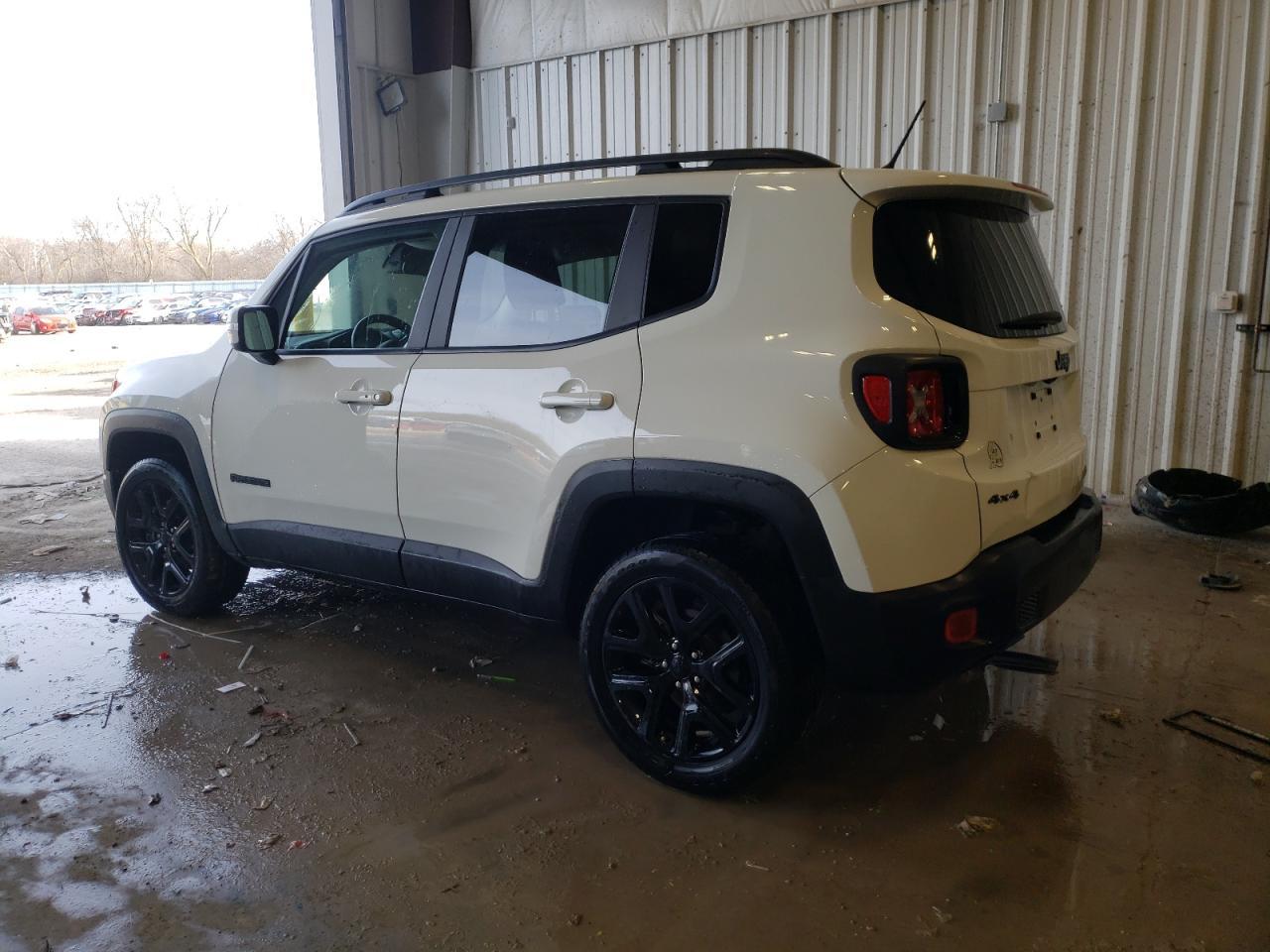 2017 JEEP RENEGADE L - Фото 2