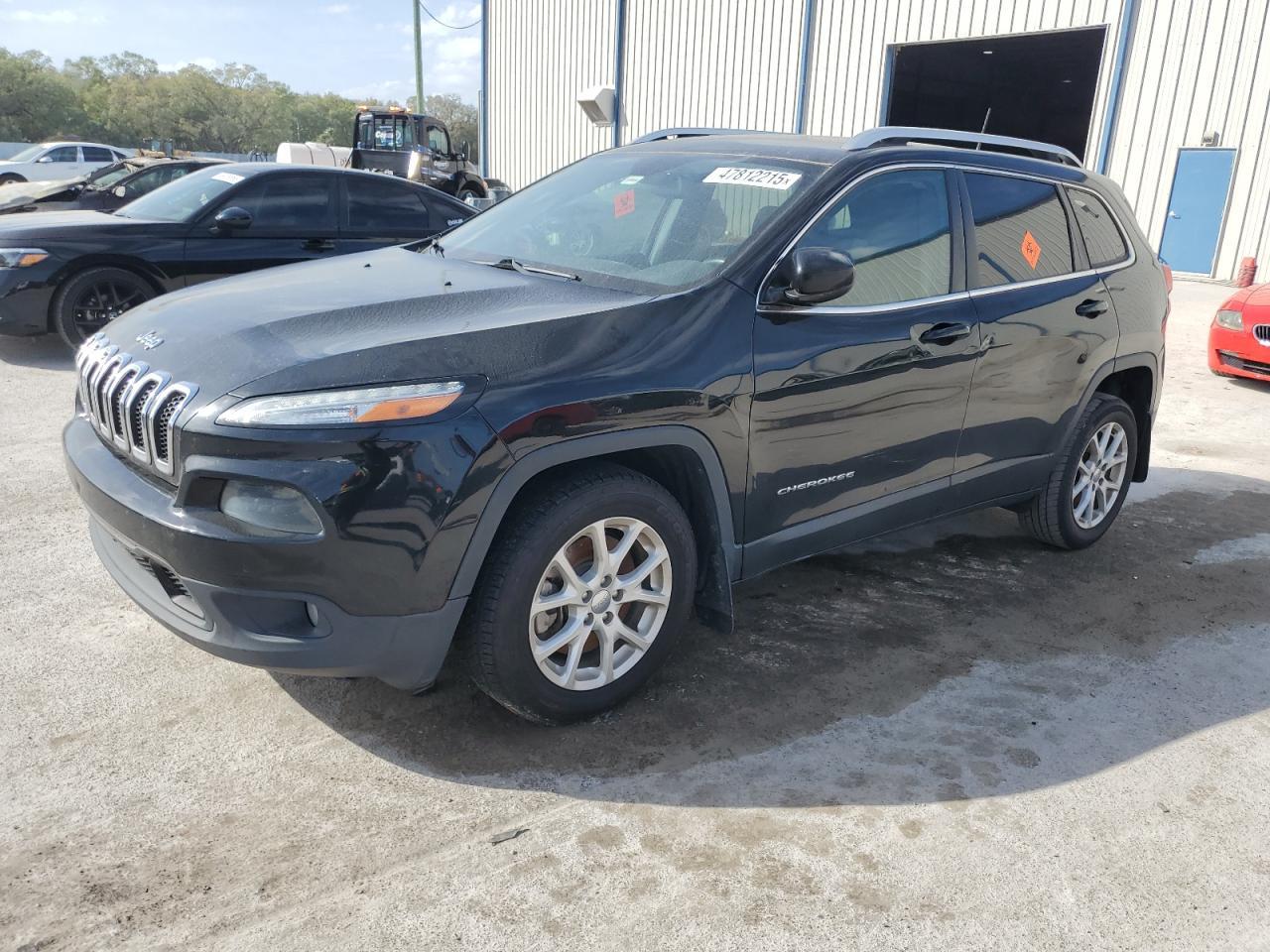 2017 JEEP CHEROKEE L car image