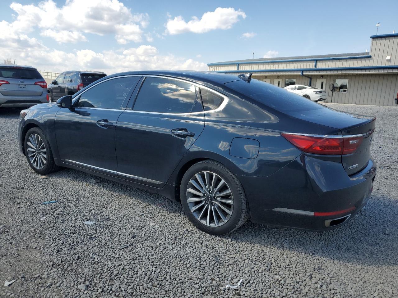 2017 KIA CADENZA PR - Image 2