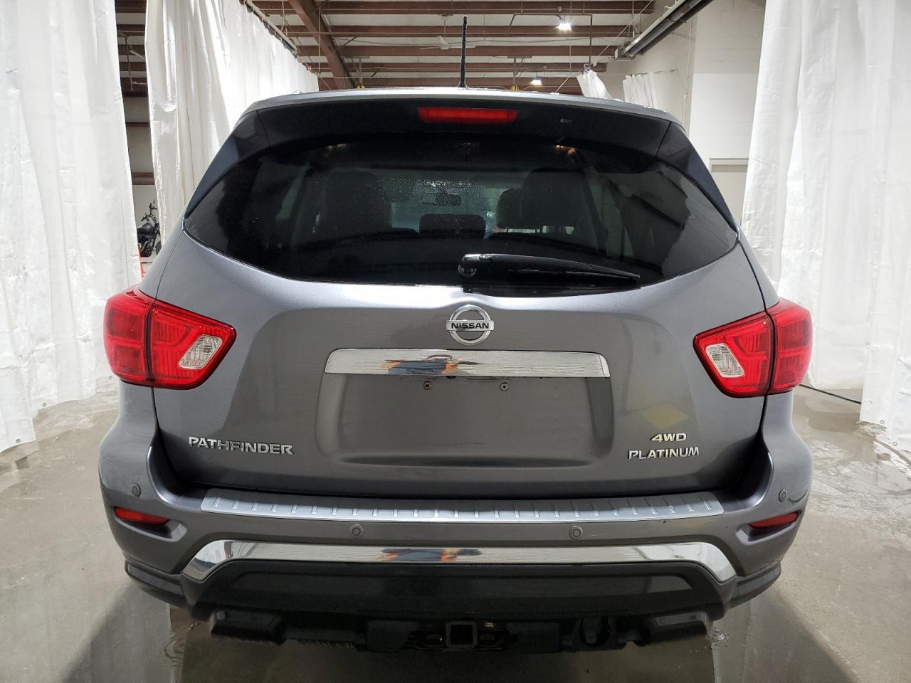 2017 NISSAN PATHFINDER - Image 6