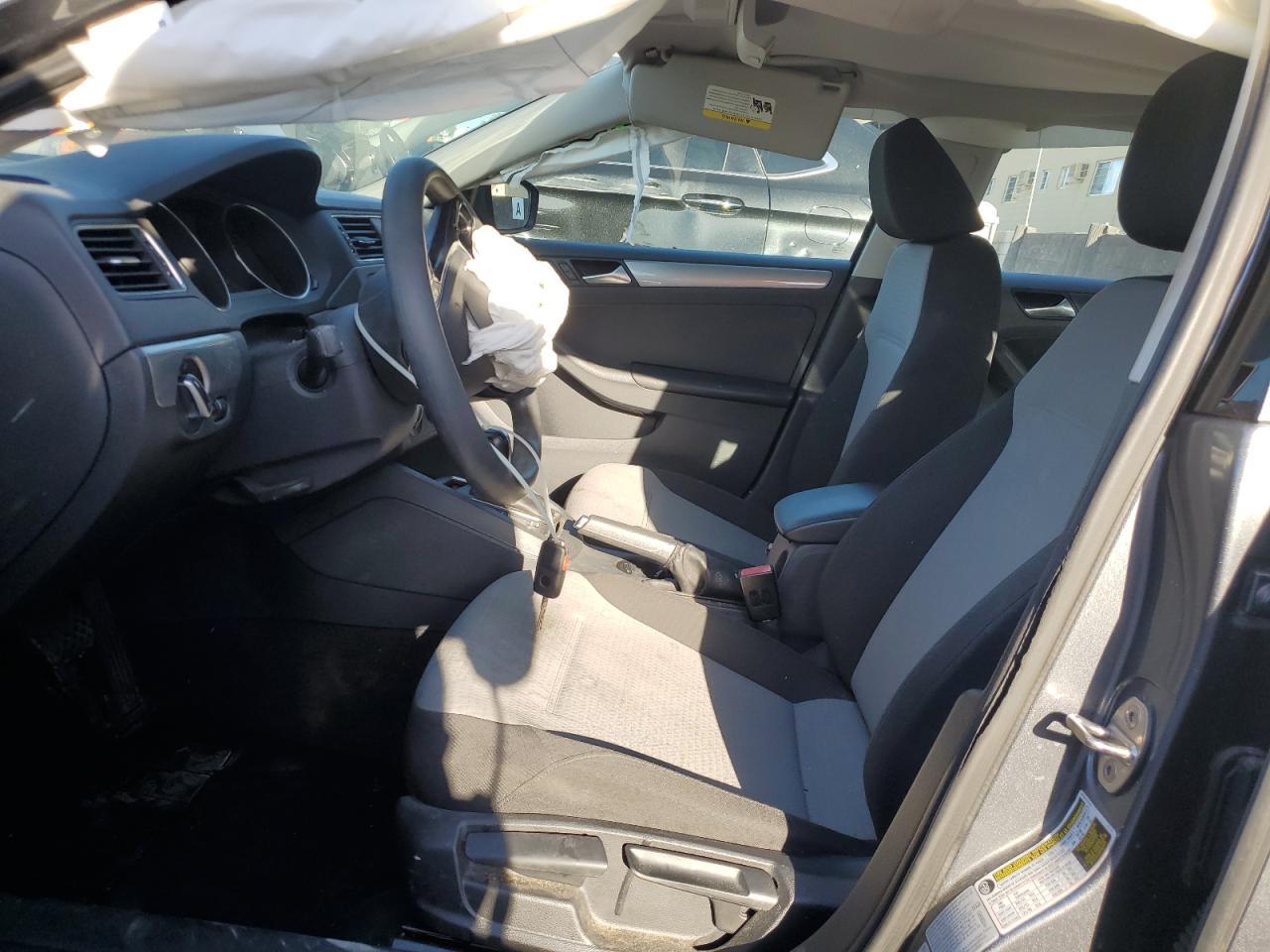 2017 VOLKSWAGEN JETTA S - Image 7