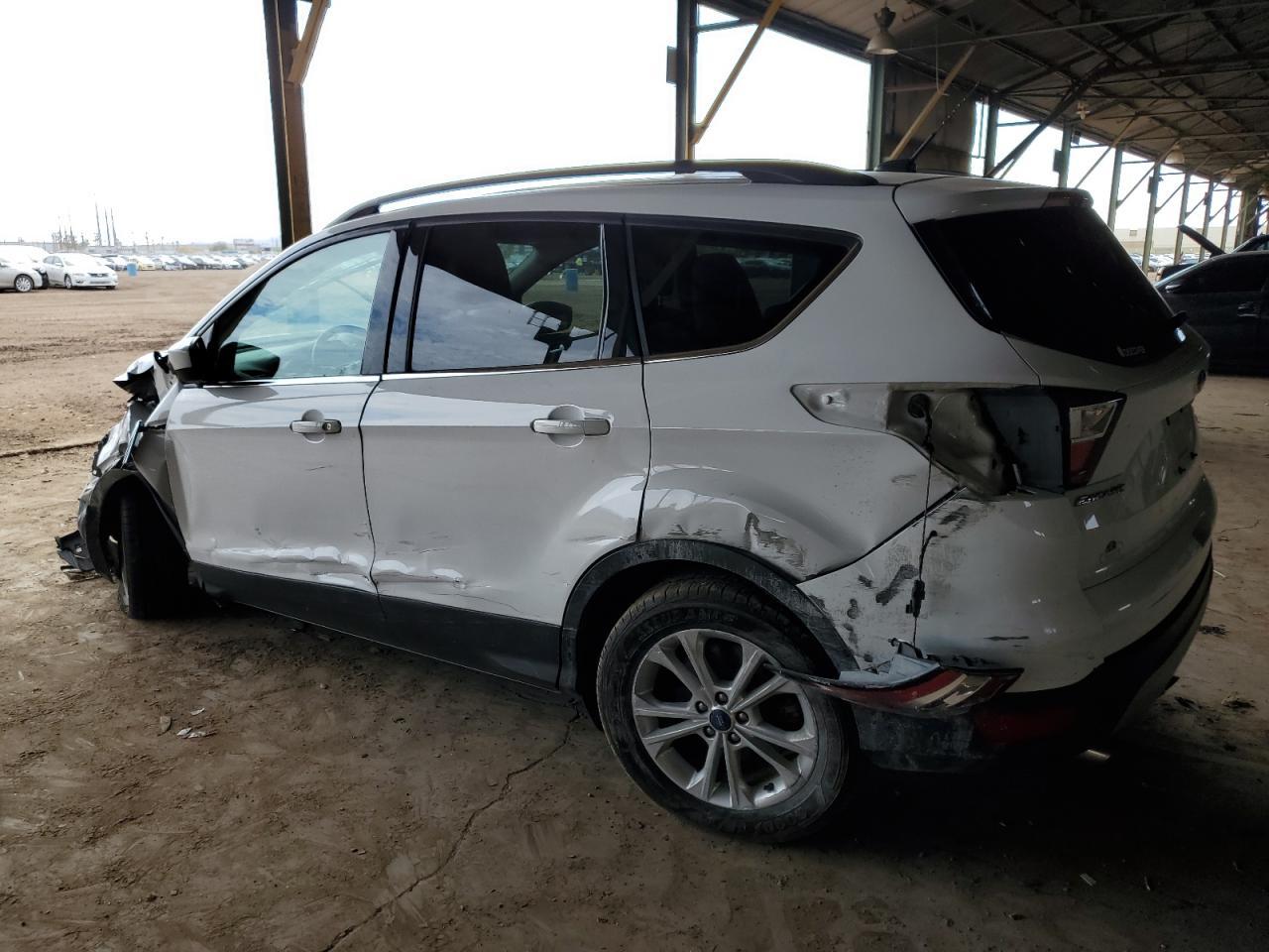 2017 FORD ESCAPE SE - Фото 2