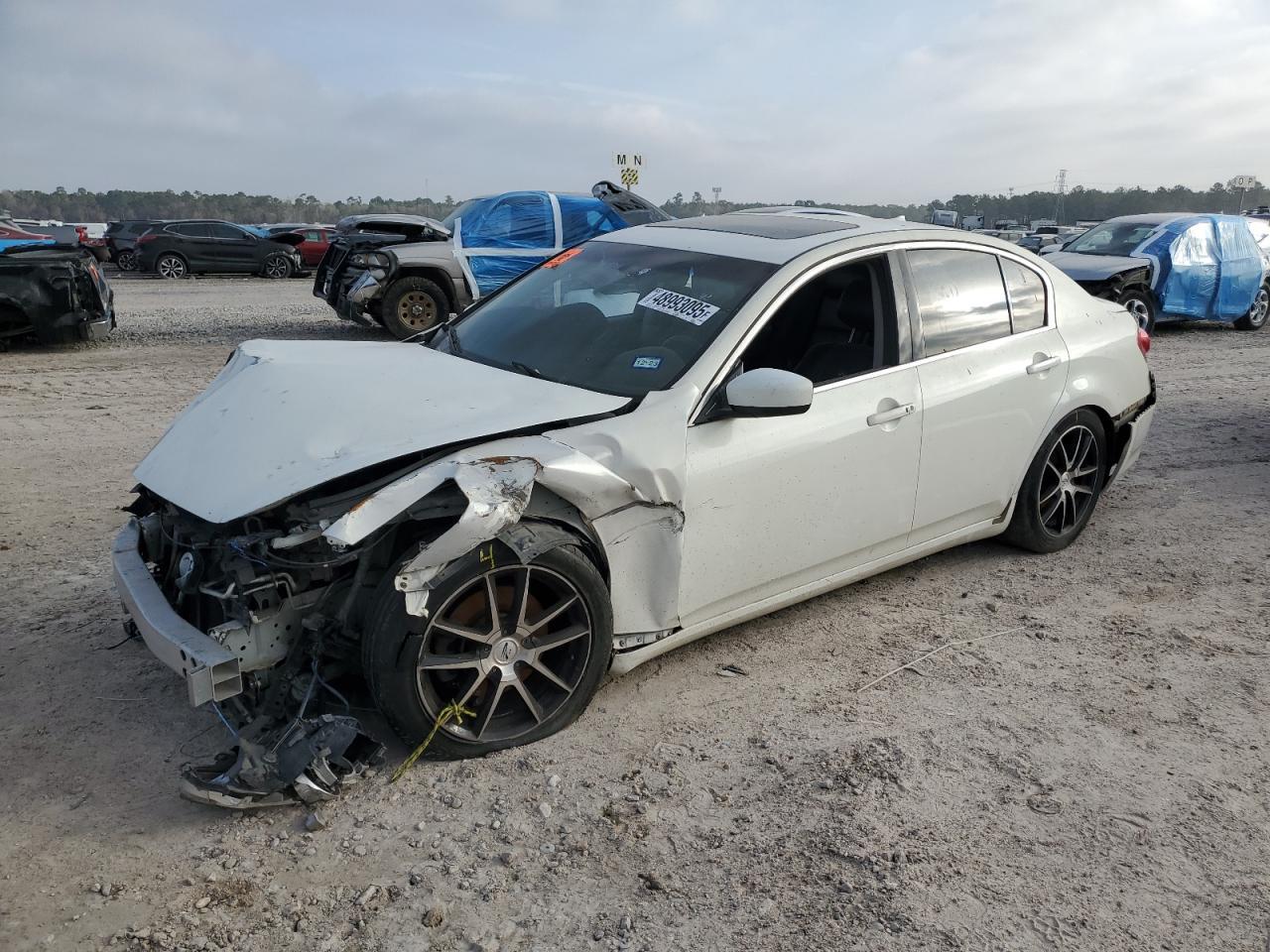 2011 INFINITI G37 BASE