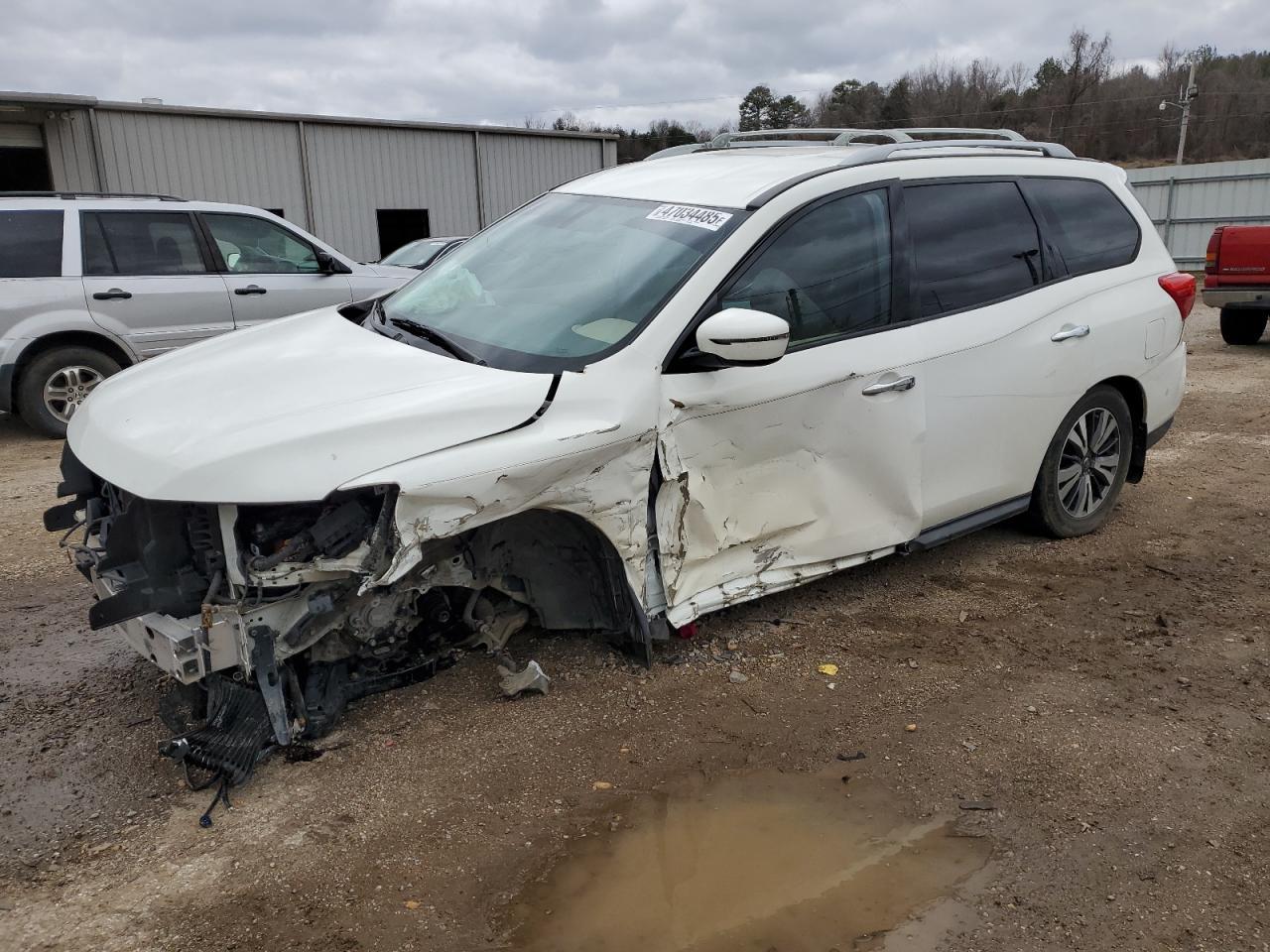 2017 NISSAN PATHFINDER