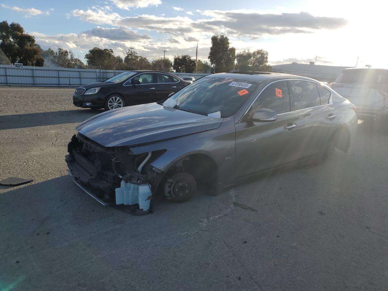 2018 INFINITI Q50 LUXE
