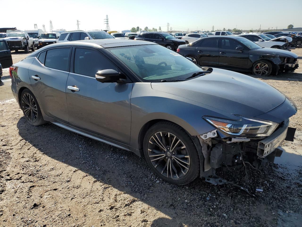 2017 NISSAN MAXIMA 3.5 - Image 4