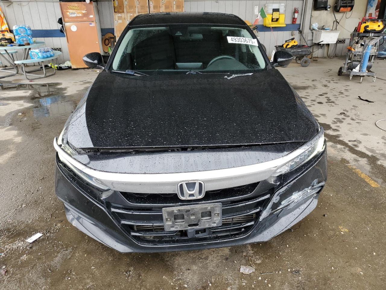 2018 HONDA ACCORD LX - Image 5