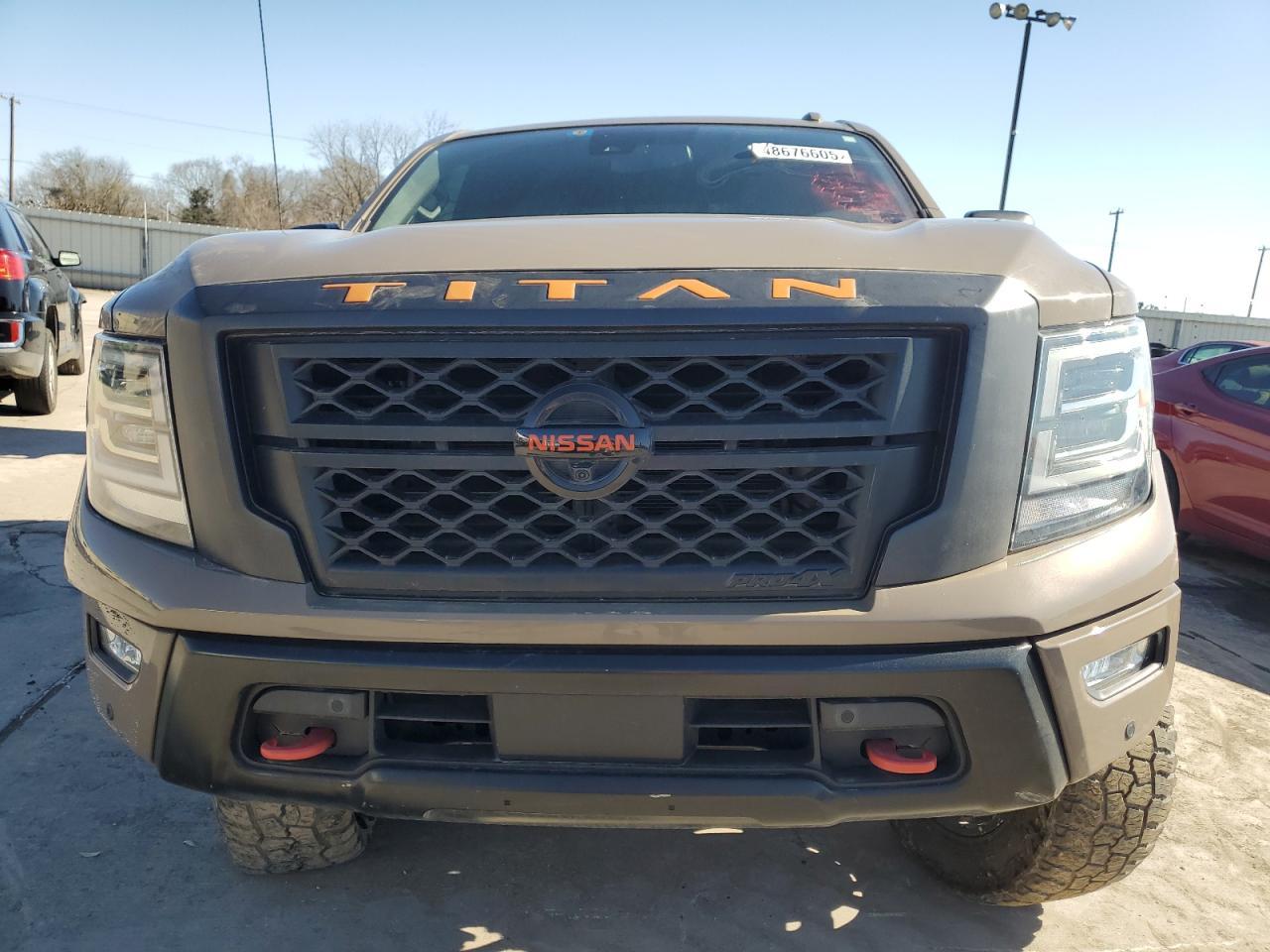 2021 NISSAN TITAN SV - Фото 5