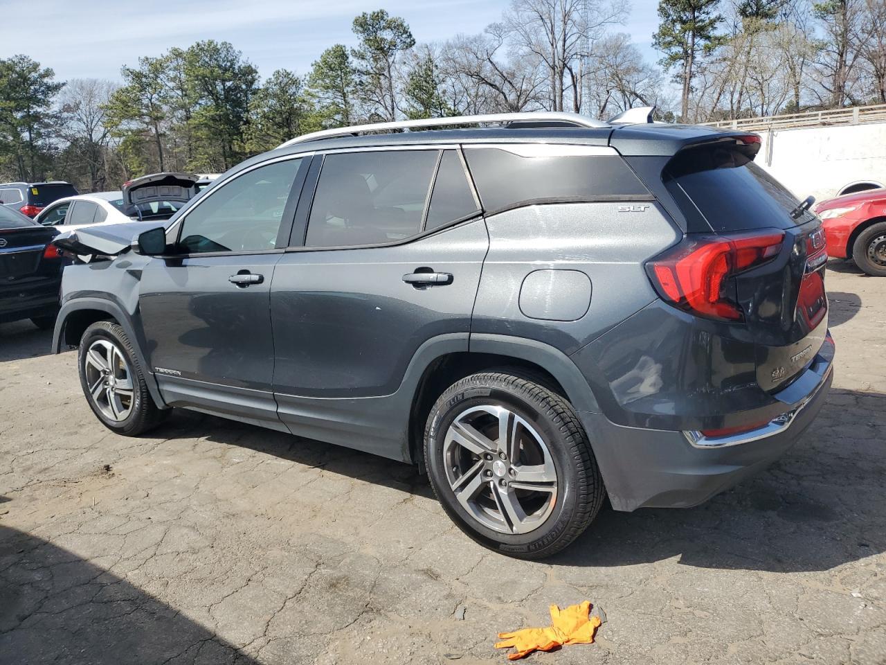 2019 GMC TERRAIN SL - Image 2