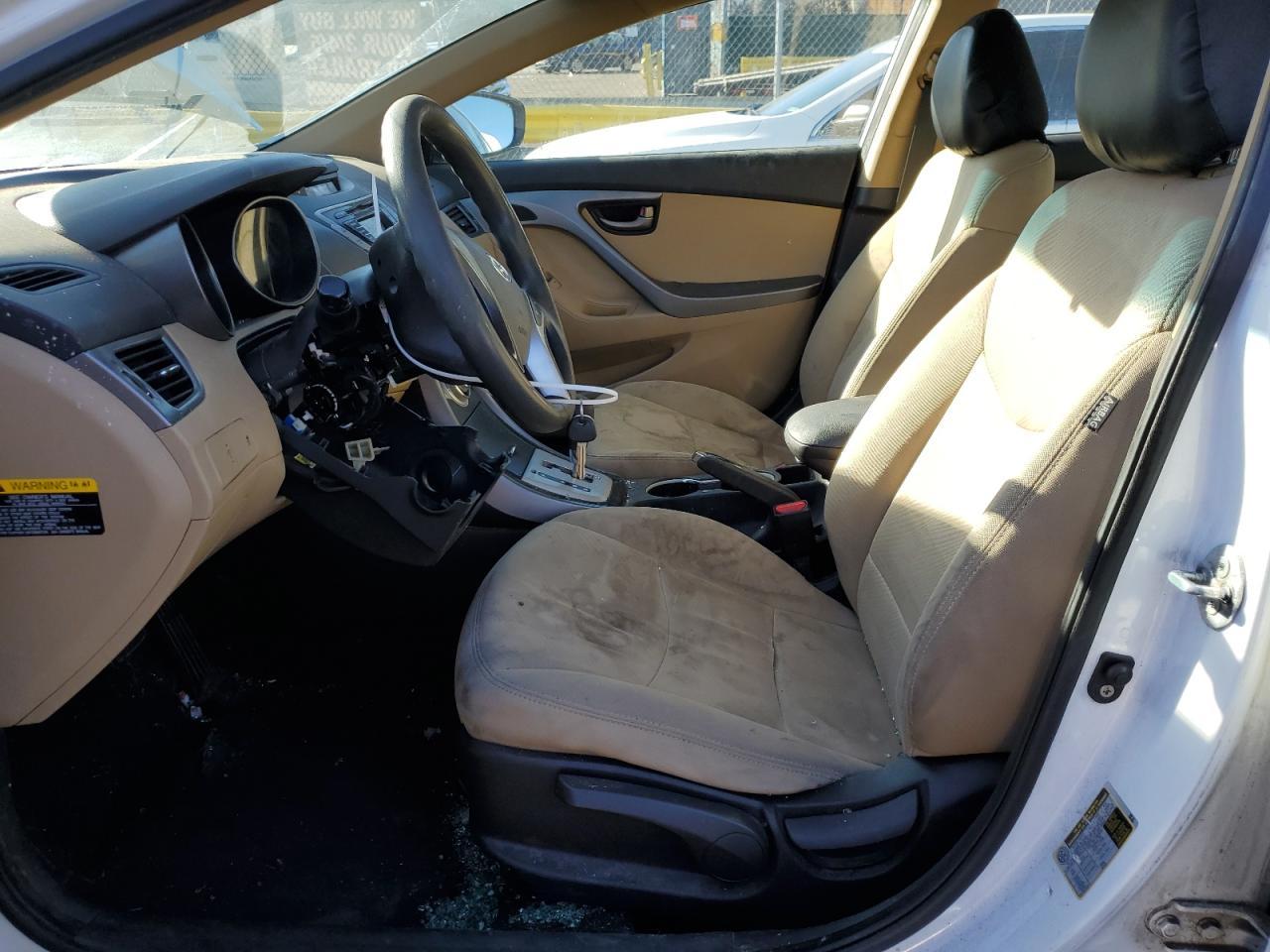 2011 HYUNDAI ELANTRA GL - Image 7