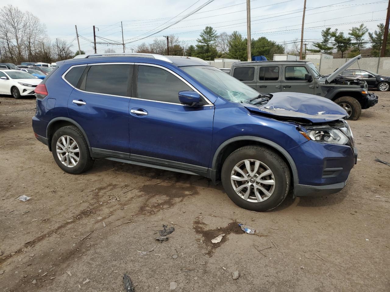 2017 NISSAN ROGUE S - Фото 4