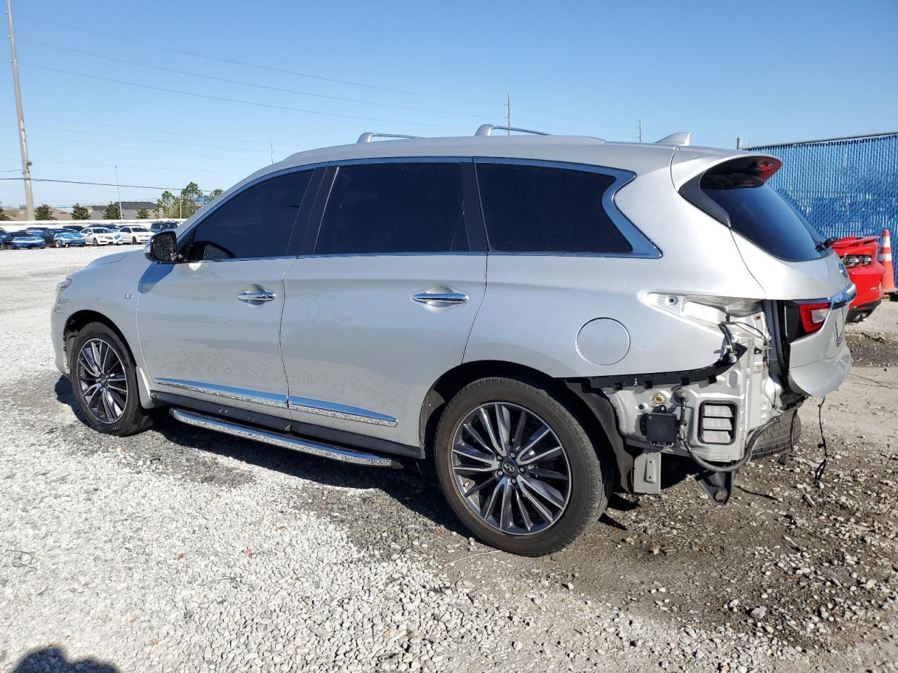 2017 INFINITI QX60 - Фото 2