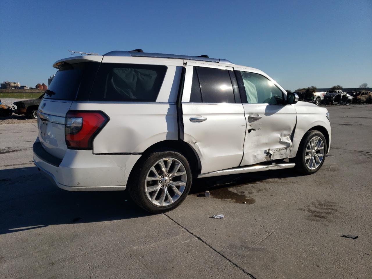 2019 FORD EXPEDITION - Фото 3