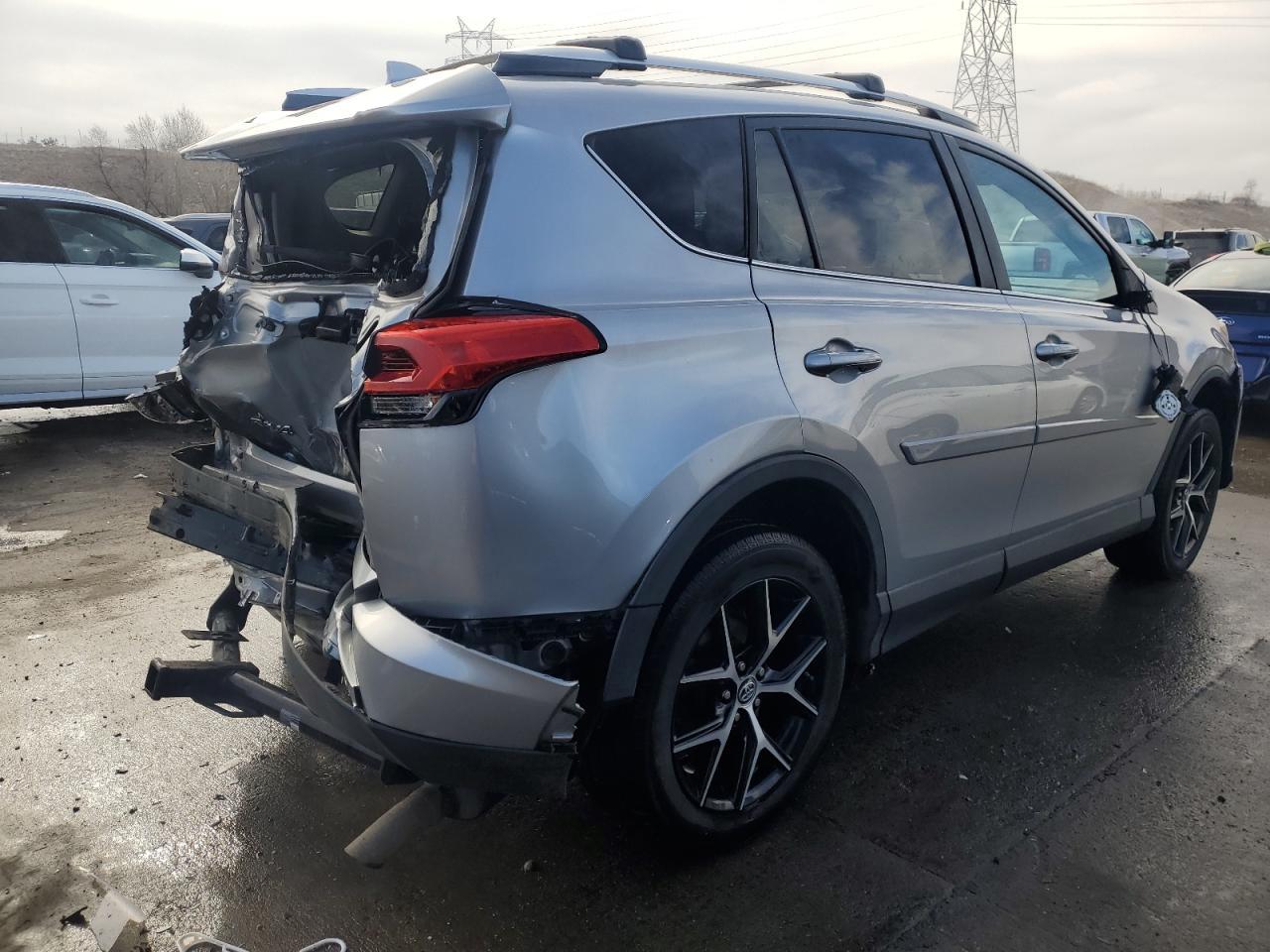 2016 TOYOTA RAV4 XLE - Image 3