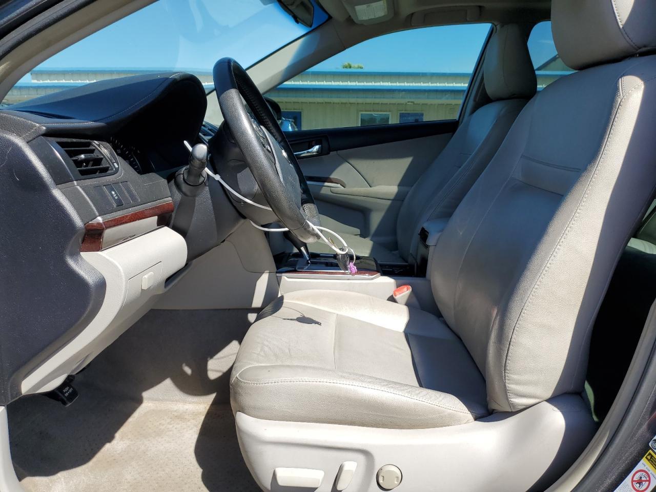 2012 TOYOTA CAMRY XLE - Фото 7