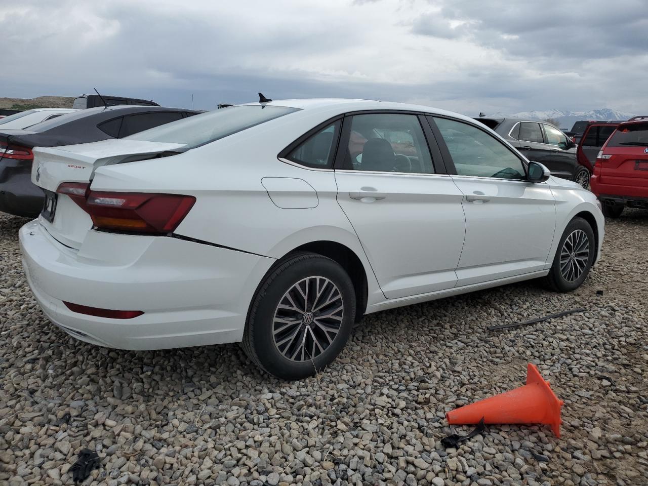 2019 VOLKSWAGEN JETTA S - Image 3