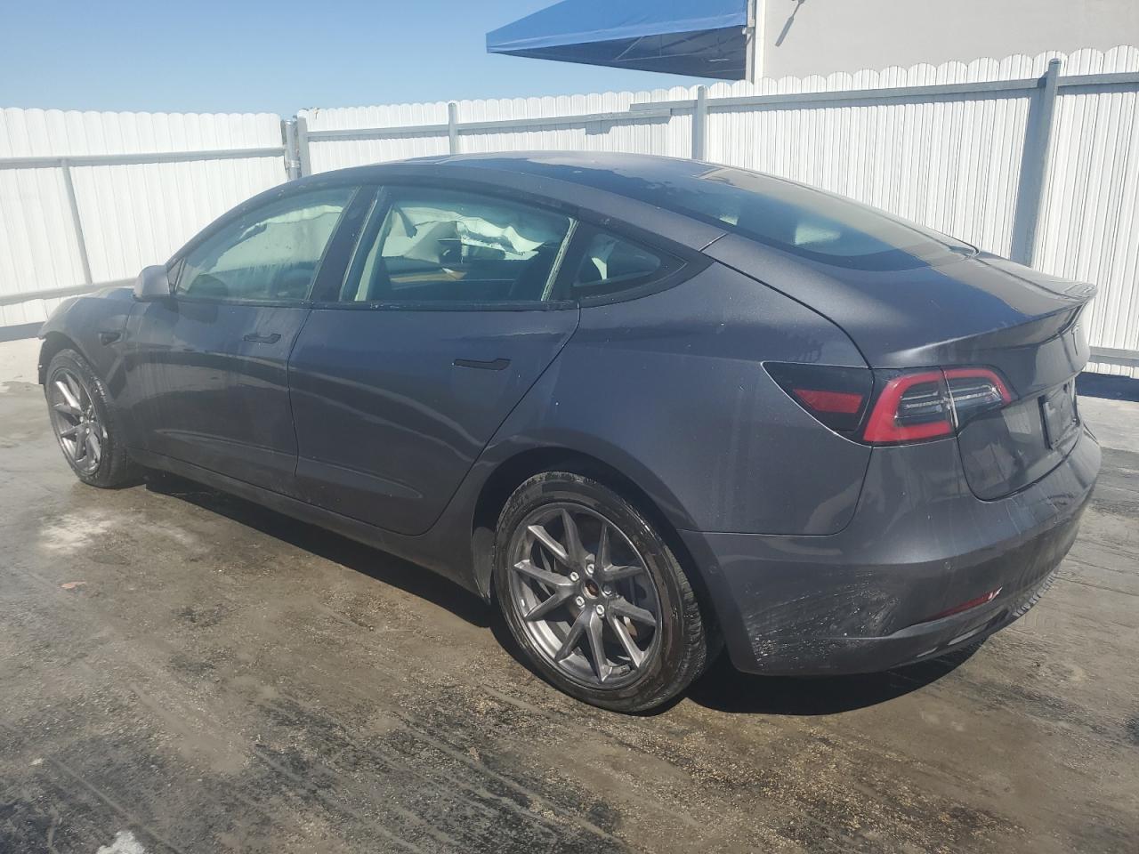 2022 TESLA MODEL 3 - Image 2