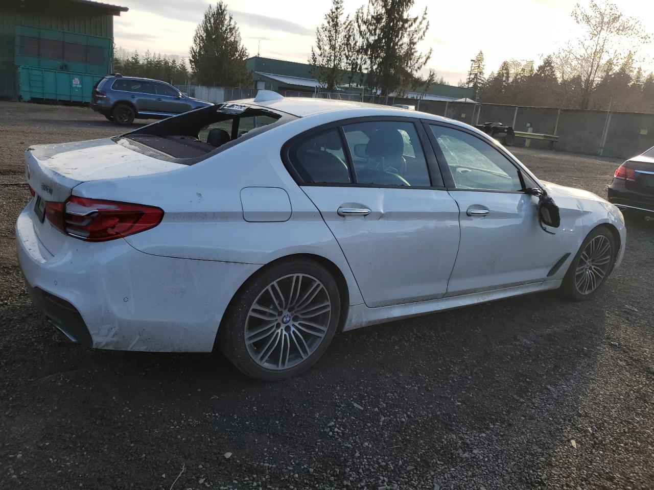 2017 BMW 540 XI - Image 3
