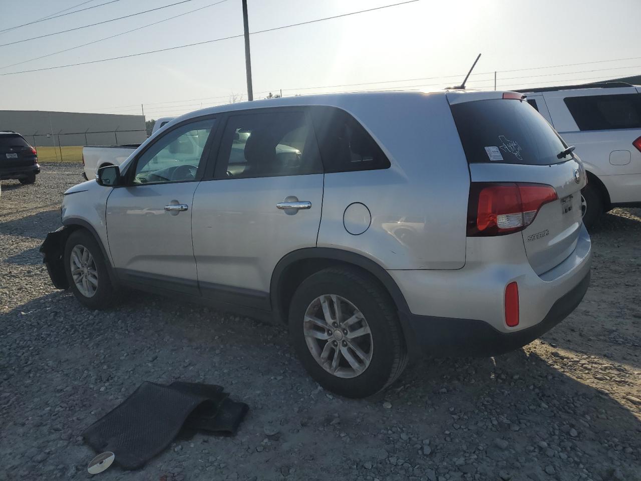 2014 KIA SORENTO LX - Фото 2