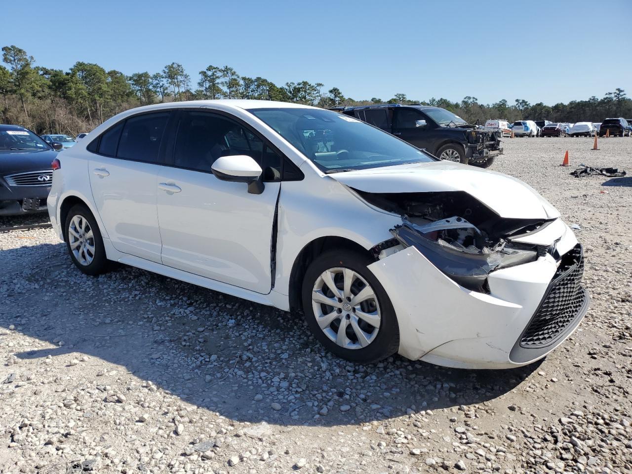 2022 TOYOTA COROLLA LE - Фото 4
