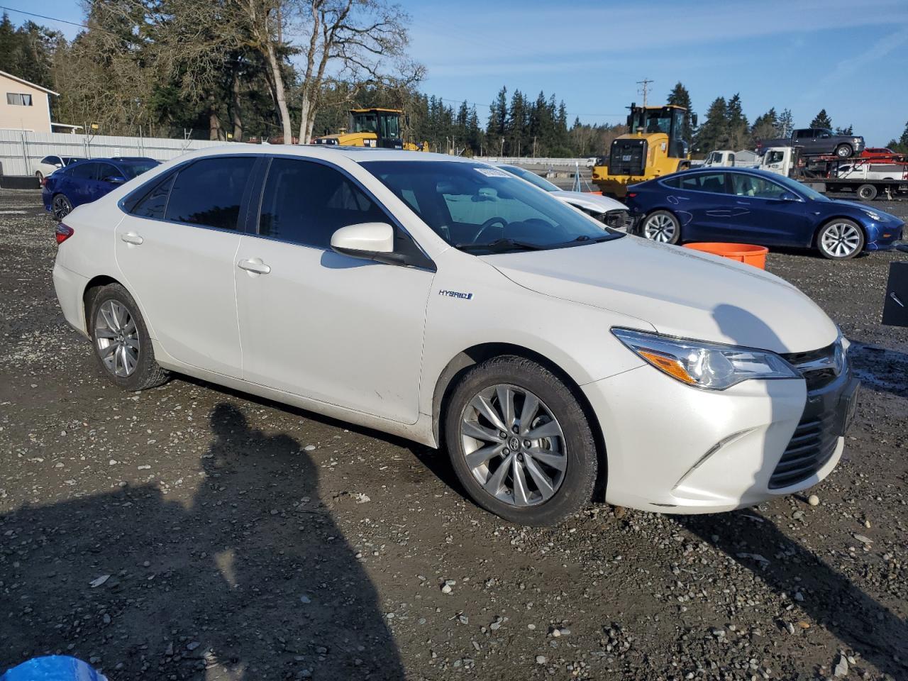 2016 TOYOTA CAMRY HYBR - Image 4