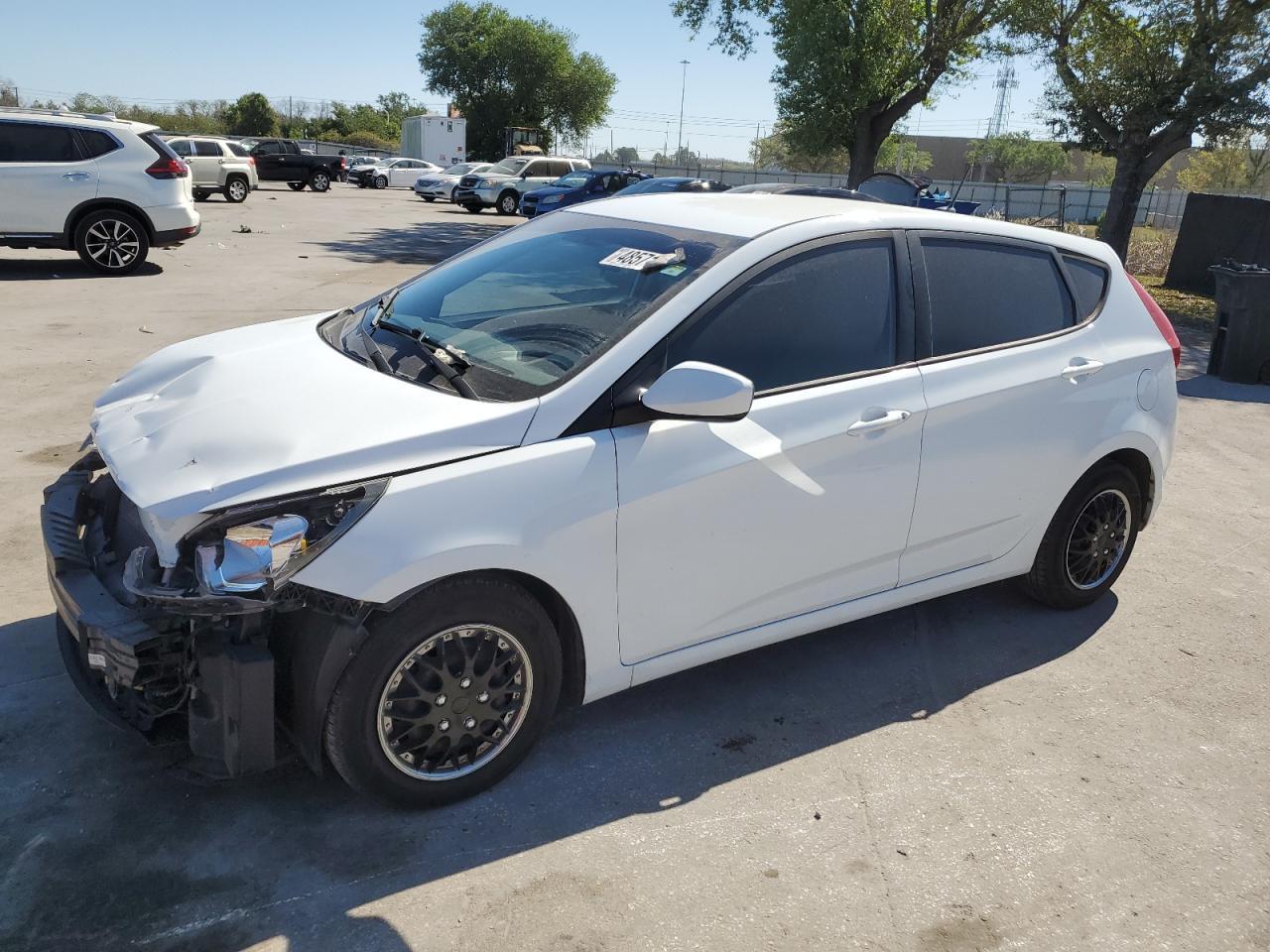 2016 HYUNDAI ACCENT SE