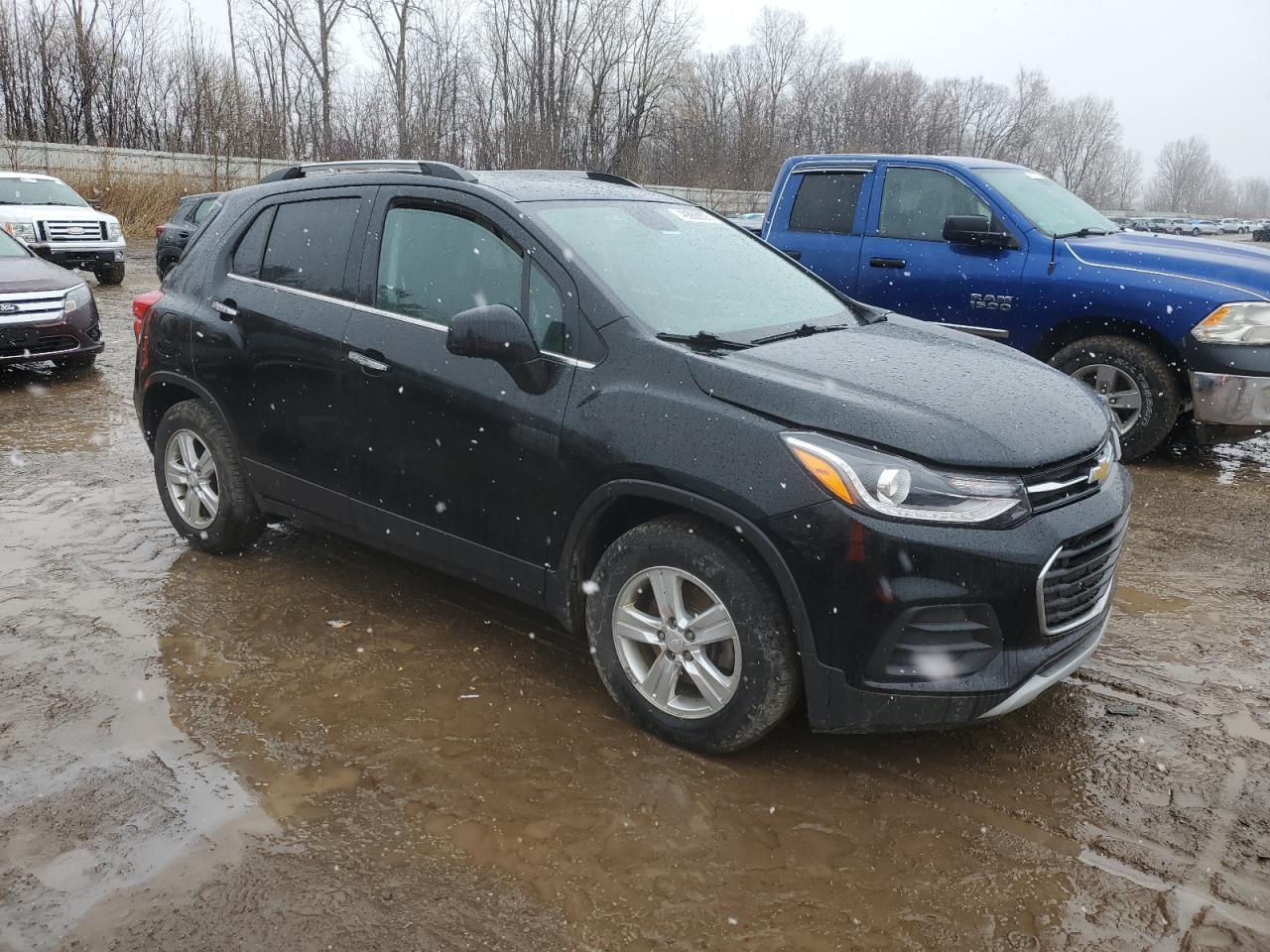2019 CHEVROLET TRAX 1LT - Фото 4