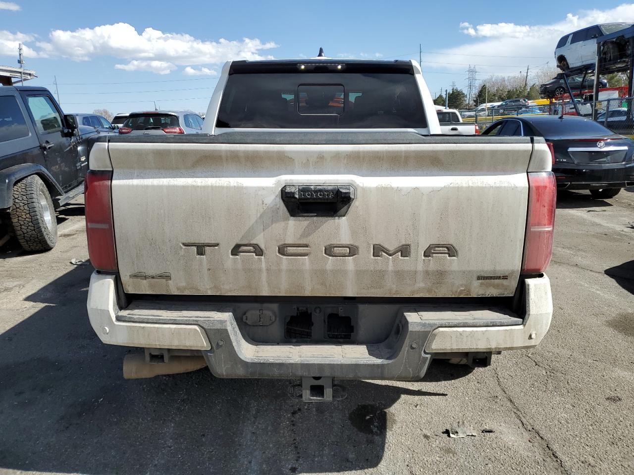 2024 TOYOTA TACOMA DOU - Фото 6