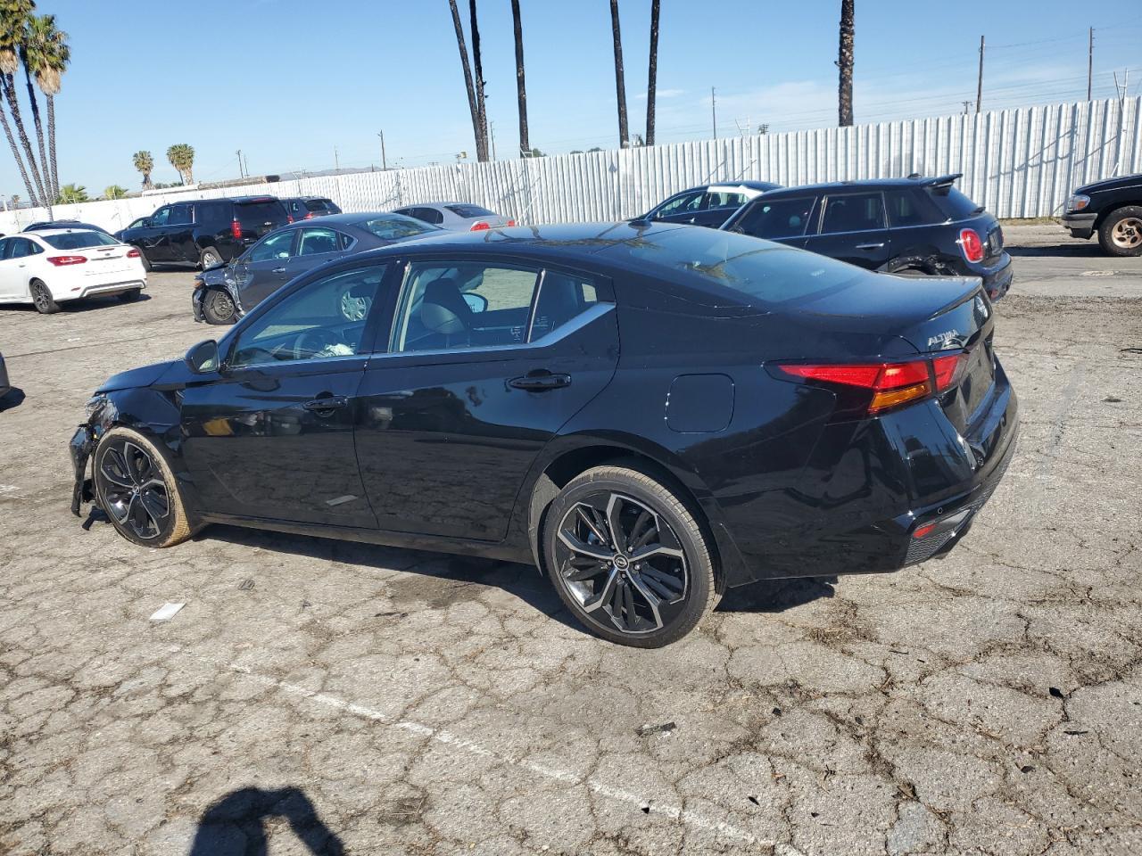 2024 NISSAN ALTIMA SR - Фото 2