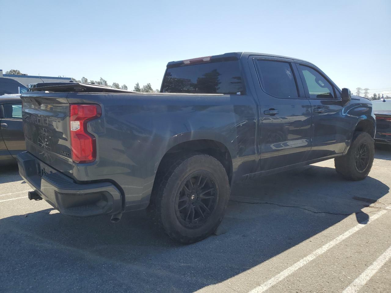 2020 CHEVROLET SILVERADO - Image 3