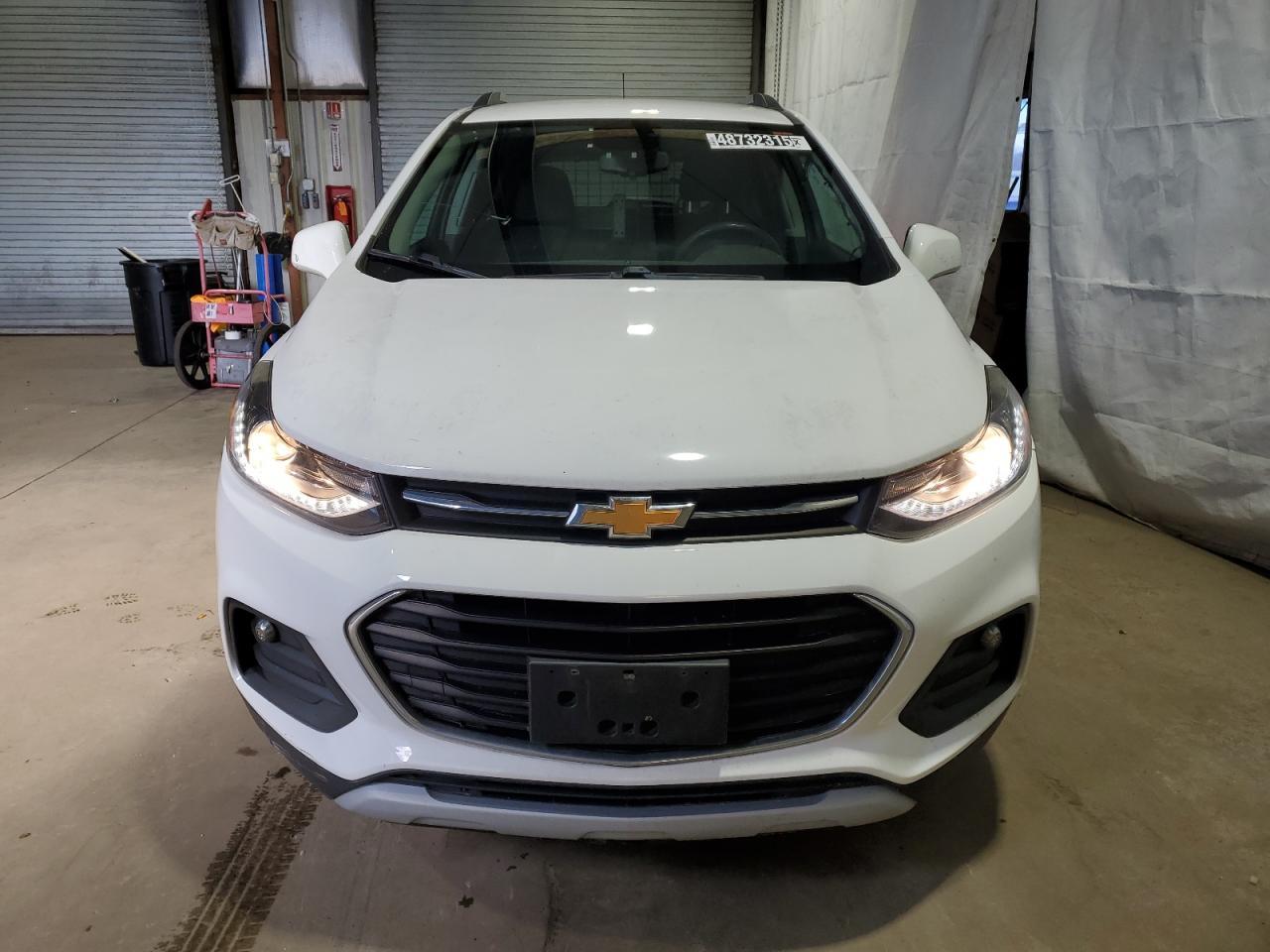 2019 CHEVROLET TRAX 1LT - Фото 5