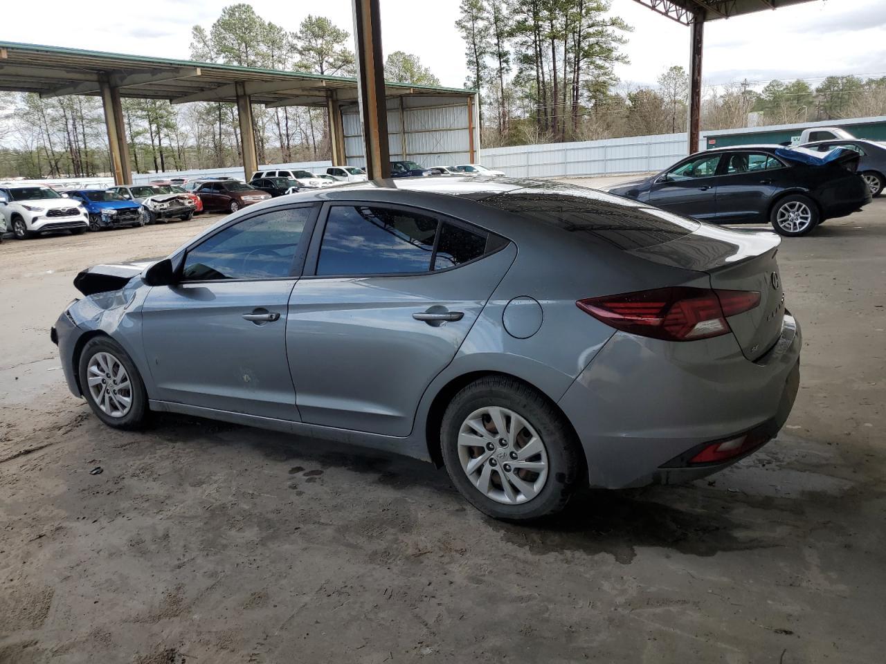 2019 HYUNDAI ELANTRA SE - Фото 2