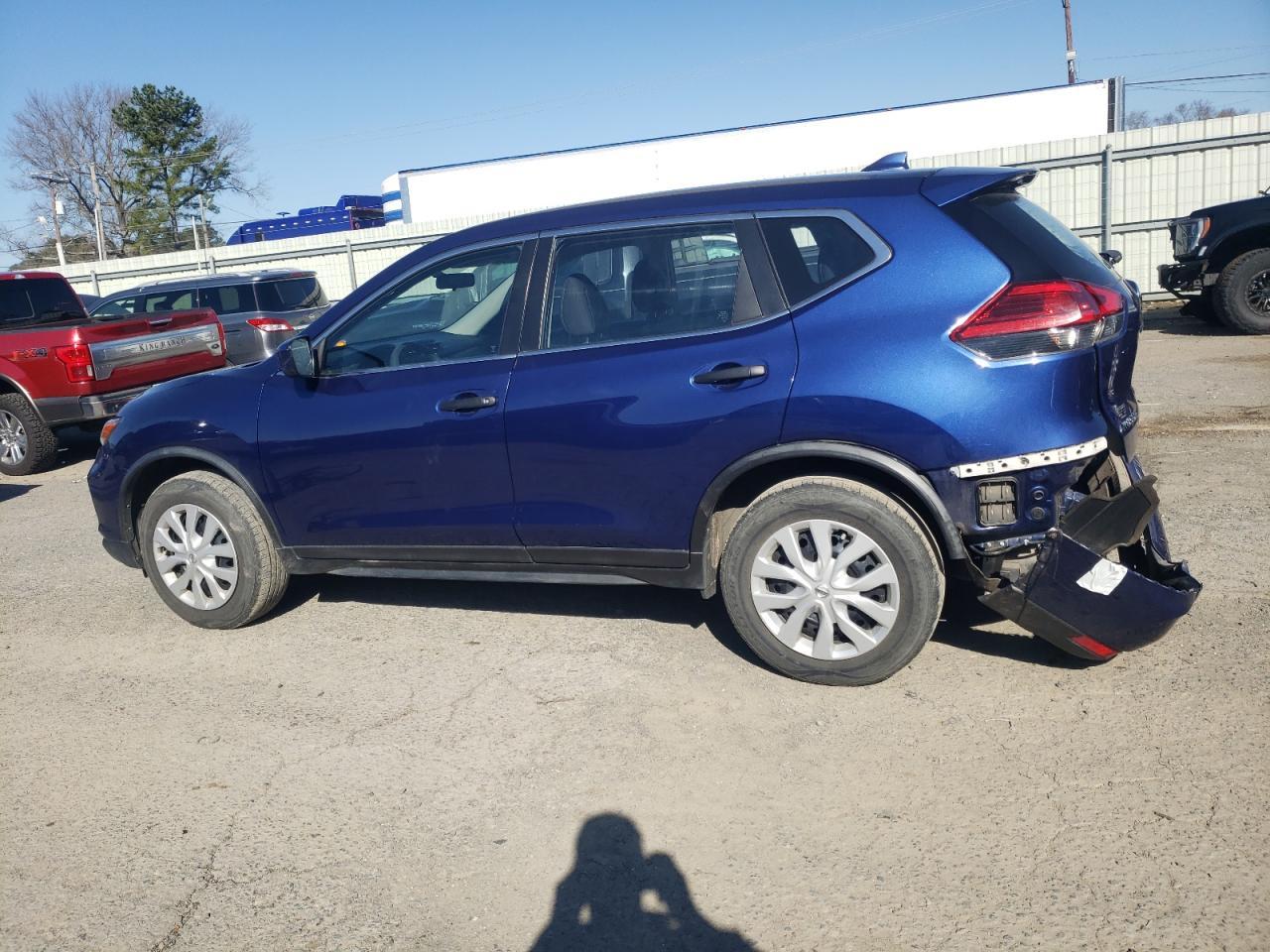 2017 NISSAN ROGUE S - Фото 2