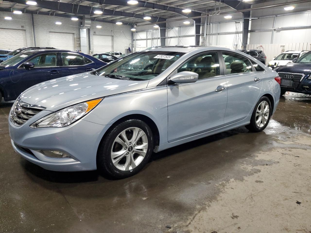 2011 HYUNDAI SONATA SE