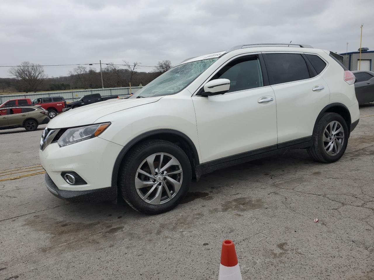 2015 NISSAN ROGUE S