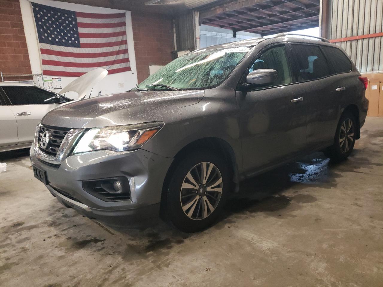 2017 NISSAN PATHFINDER